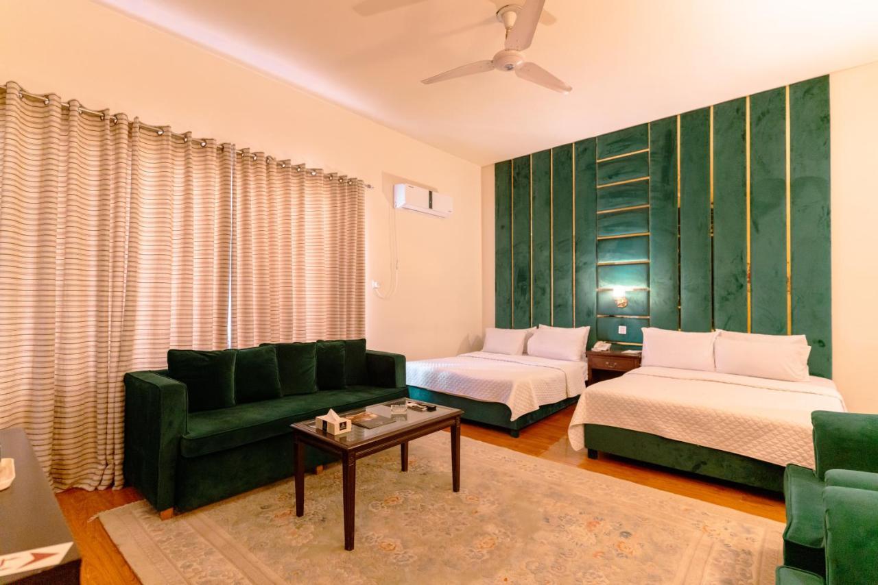 Vip House Hotel เปชาวาร์ ภายนอก รูปภาพ